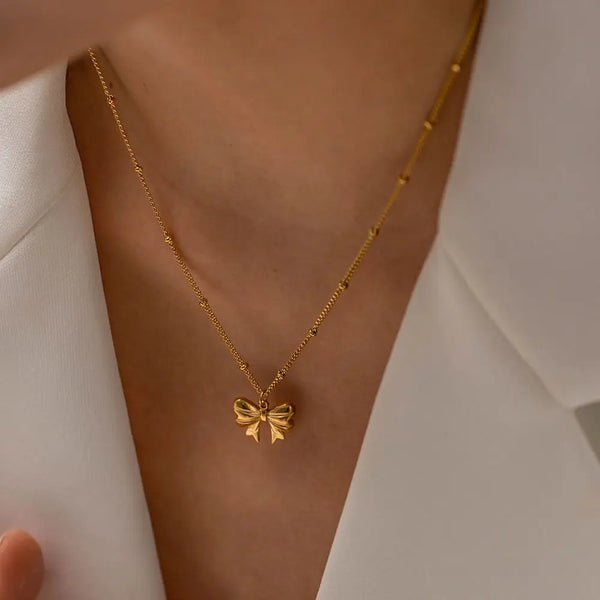Tiny Bow Necklace